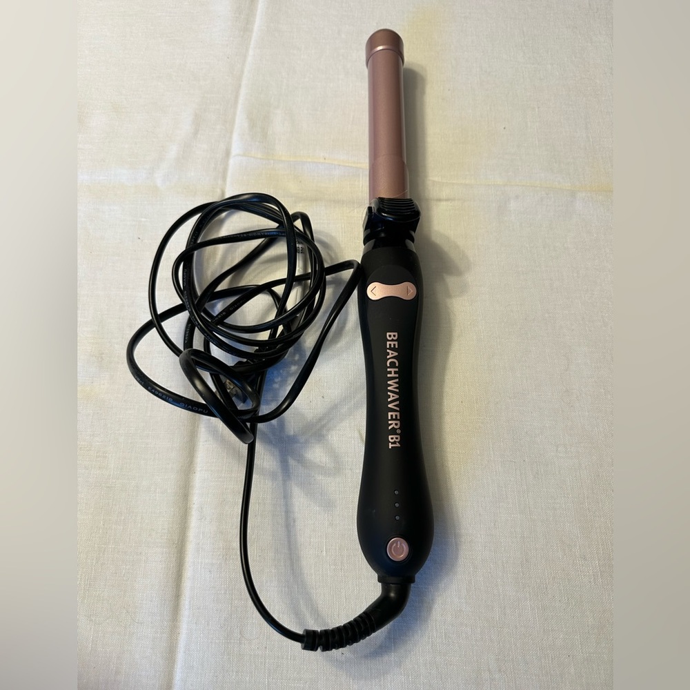 Beachwaver B1 Midnight Rose Rotating Curling Iron Great Condition-